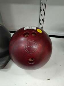 Ebonite - Maxim 4.2kg Red Bowling Ball 