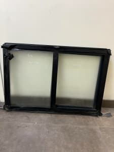 sliding window 600Hx900W obscure glass monument:wetherill park