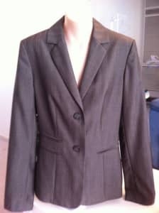 Stunning COUNTRY ROAD ladies work jacket - size 10