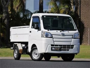 2015 Daihatsu Hi-jet S500 Dump Truck White Manual Utility