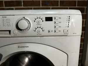 Ariston washing machine 7kg