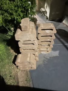 Retaining wall boral blocks