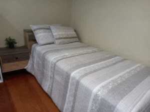 Room for Rent - Near Mulgrave Hospital and Waverley Gardens Shopping