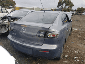2008 Mazda 3 neo sedan wrecking