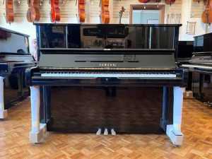 Yamaha UX-1 Refurbished Upright Piano (SN3852378)