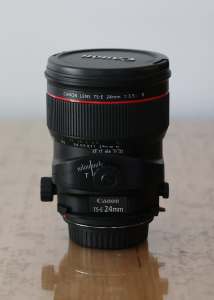 Canon EF TS-E 24mm F/3.5L Tilt Mark II Lens