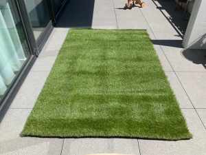 Artificial Grass Synthetic Fake Lawn 216cm x 136cm (7ft x 4ft/6inch)