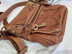 FOSSIL bag brown leather