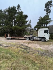 Prime Mover and Low Loader Combo
