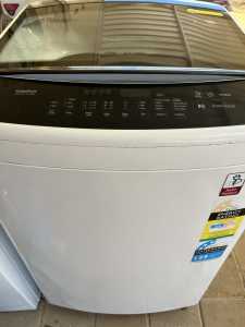 8.5kg LG washing machine with delivery,install, test and warranty