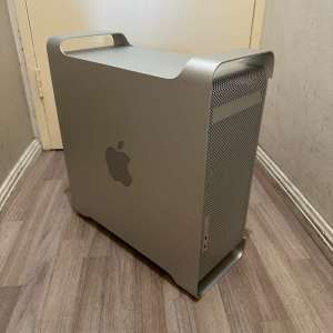 APPLE POWER MAC G5 DESKTOP - NOT WORKING FOR PARTS ONLY