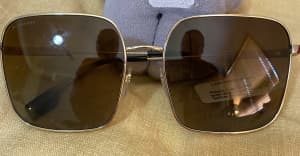 Burberry ladies sunglasses