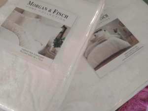 White on White MORGAN & FINCH Luxurious (NEW) Quilt and pillow covers