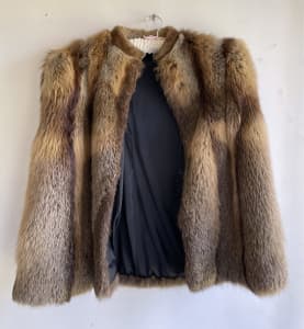 Gorgeous Fox Fur Coat/“Cape” - Beautiful Quality
