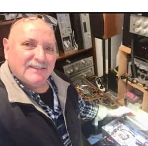 RADIO TRADESMAN at YOUR SERVICE, 50 YEARS EXPERIENCE 