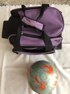 Maxim Bowling Ball and Ebonite Bag