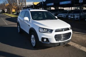 2017 Holden Captiva CG MY17 Active 7 Seater White 6 Speed Automatic Wagon