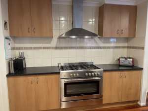 Kitchen and Appliances For individual Sale (Ex Henley Home)