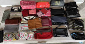 Wallets Ladies Assorted $5 ea or 3 for $10 pick up Newcastle