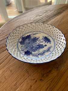 Hamptons Style Blue and White Decorative Ceramic Bowl/Dish