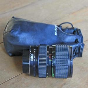 Tokina AT  X 28mm  85mm, f/3.5  f/4.5 for Nikon