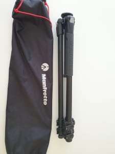 Condition is immaculate! Manfrotto 290 extra, Italian made tripod