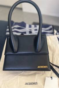 Jaquemus leather handbag (with documentation) brand new