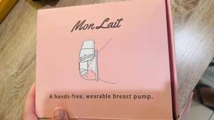 Hands free breast pump