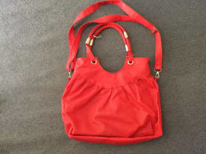 Red hand bag “new”