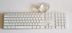 Apple Wired Keyboard with Numeric Keypad A1243