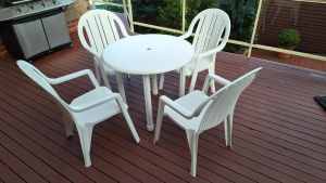 Party/Patio Table and Chairs- marquee style