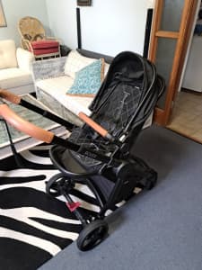 BabyBee Rover stroller - black - excellent condition!