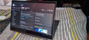 Lenovo ThinkPad X1 Yoga-G4 14 Touch i5 8GB 256GB SSD Laptop-20QFS00B0