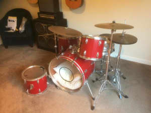 Samick Drum Kit