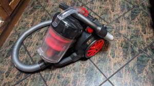 Piranha 2000w vacuum cleaner