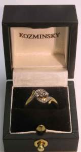 Kozminsky Antique 18ct Gold Diamond Ring. H3852