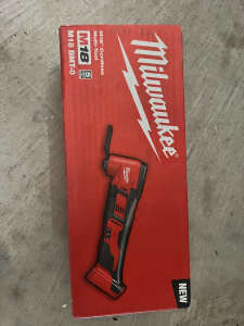Milwaukee multi tool