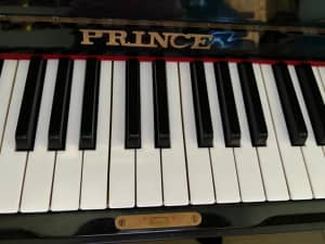Selling Piano at Melbourne,good price