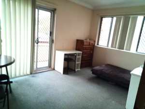 Room for Rent in Summer Hill – Bills Included