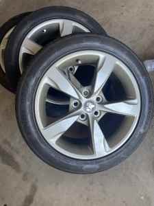 Vf wheels 18 inch good condition 