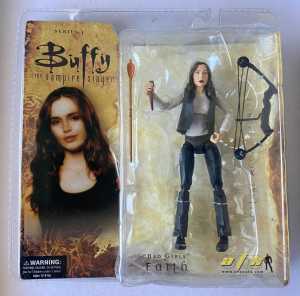 2005 SERIES 1 Buffy Vampire Slayer Bad Girls Faith and 1 x Comic Book.