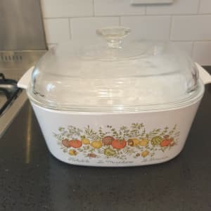 Corningware Spice of Life - 5 quartz (4.73L) vintage casserole 