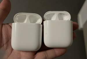 Wanted: Apple airpods Gen 2 changing case each $45