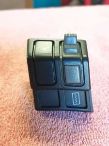 Holden Commodore VL demister/ aerial switch
