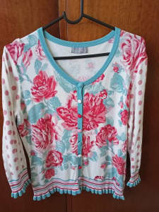 Stunning summer top, 3/4 sleeves Per Una (Marks & Spencer) size 12