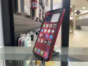 iPhone XR 128GB Red with Warranty