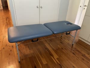 Athlegen Massage Table