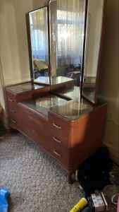 Vintage Dressing Table - free to good home