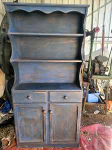 Cupboard for sale $200