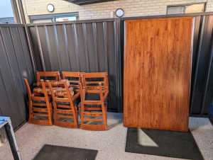 Dining Table 6 Chairs In Very Good Condition 